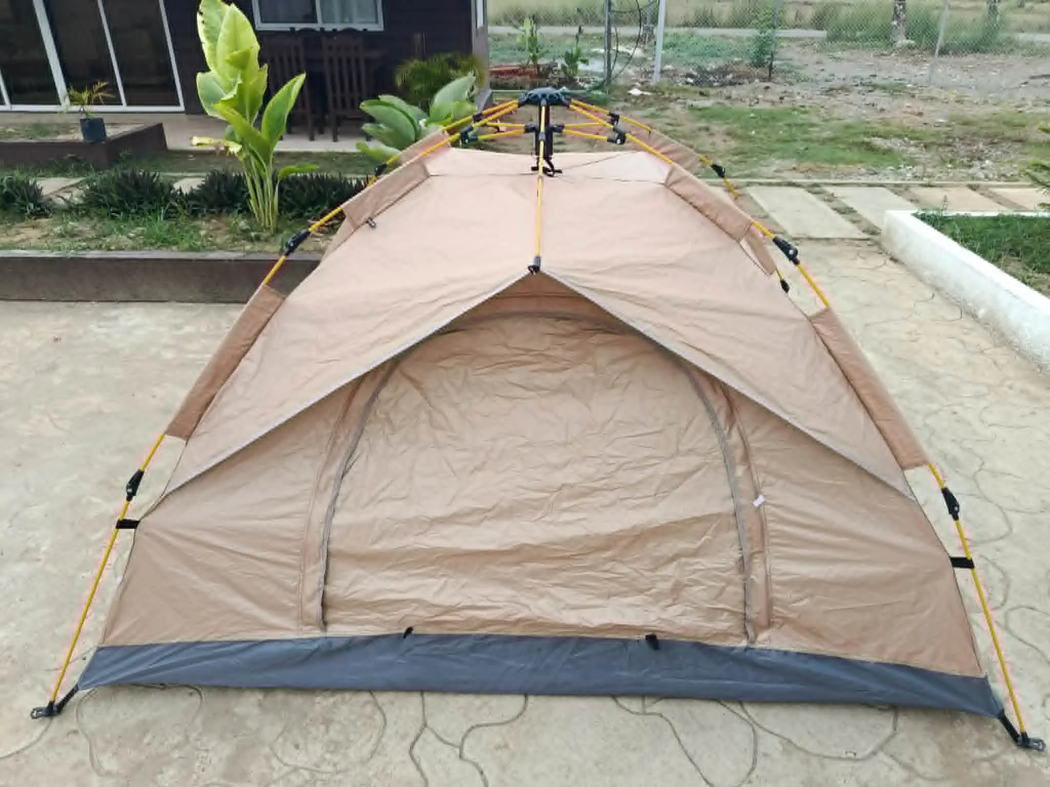 Camping Tent - Image 5